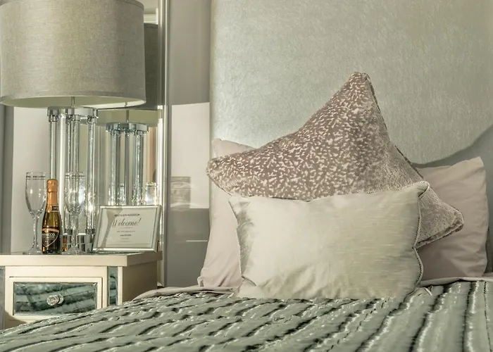 Sea Bed & Breakfast 4*